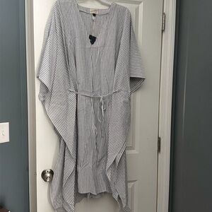 Brand new linen cover up!